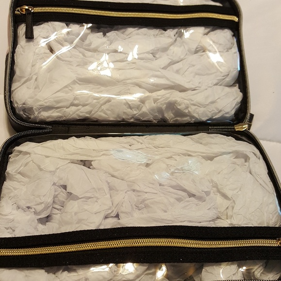 NWT VICTORIA'S SECRET COSMETIC BAG - Picture 2 of 2